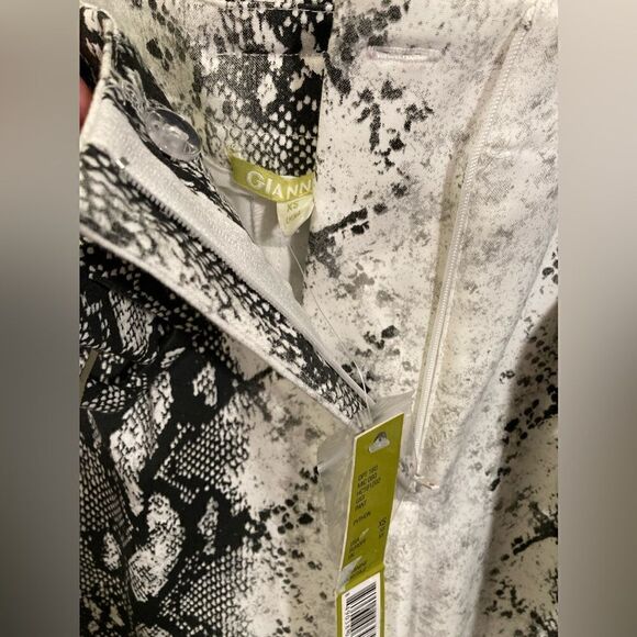 NWT Gianni Bini Python Print Wide Leg Cropped Pants - Picture 10 of 10
